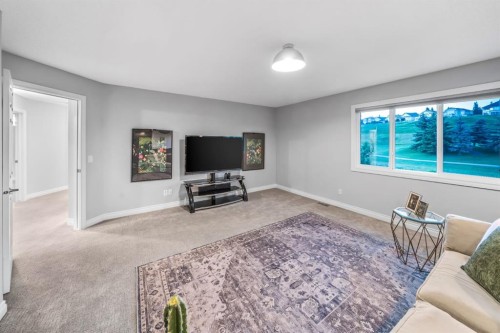 255 Gleneagles View, Cochrane, AB - Indoor