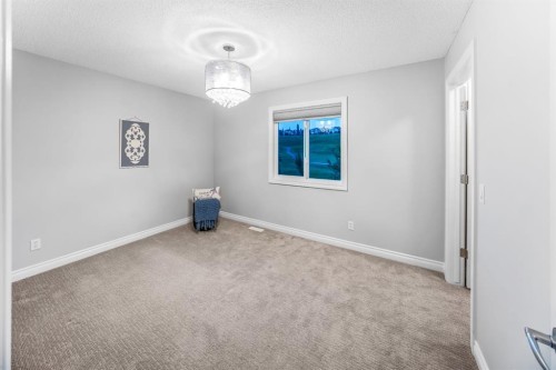255 Gleneagles View, Cochrane, AB - Indoor