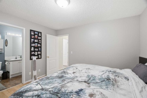 109 Canoe Square Sw, Airdrie, AB 