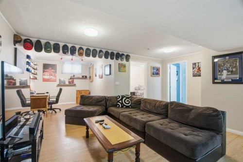 109 Canoe Square Sw, Airdrie, AB 