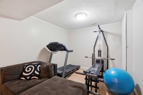 109 Canoe Square Sw, Airdrie, AB 