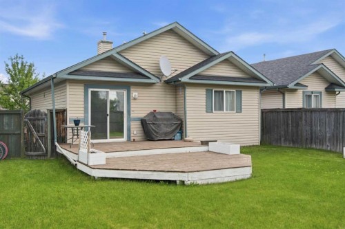 109 Canoe Square Sw, Airdrie, AB 
