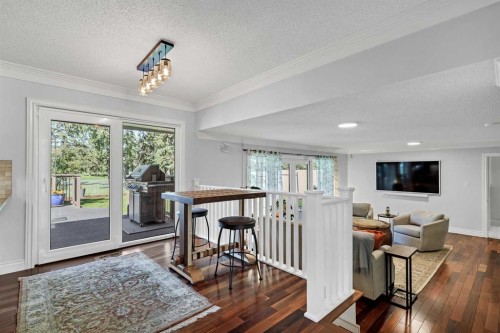 10907 Willowfern Drive Se, Calgary, AB - Indoor