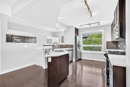 57 Aspen Hills Common Sw, Calgary, AB - Indoor Photo Showing Kitchen