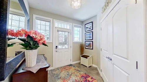 31 Ravenslea Crescent Se, Airdrie, AB - Indoor Photo Showing Other Room