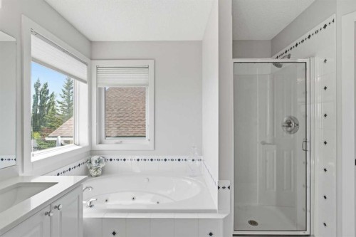 271 Sienna Park View Sw, Calgary, AB - Indoor Photo Showing Bathroom