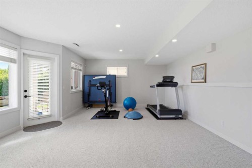 271 Sienna Park View Sw, Calgary, AB - Indoor
