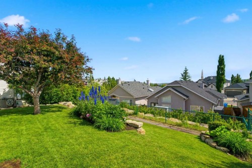 271 Sienna Park View Sw, Calgary, AB - Outdoor