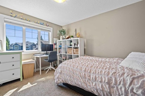 78 Auburn Sound Place Se, Calgary, AB - Indoor Photo Showing Bedroom