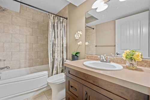 78 Auburn Sound Place Se, Calgary, AB - Indoor Photo Showing Bathroom