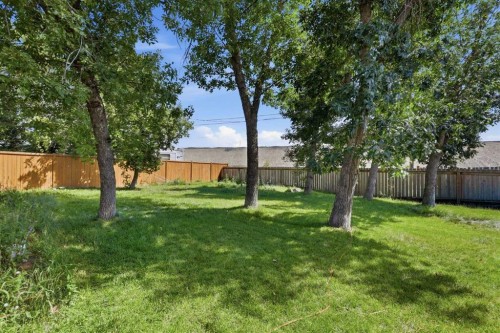 7244 Ogden Road Se, Calgary, AB - Outdoor