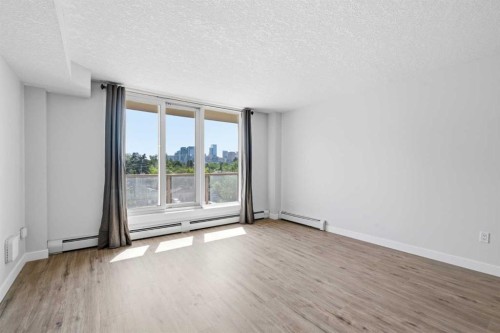 404-429 14 Street Nw, Calgary, AB - Indoor Photo Showing Other Room