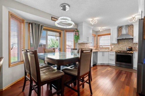 47 Coral Springs Close, Calgary, AB - Indoor Photo Showing Dining Room