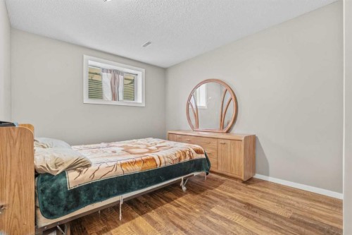47 Coral Springs Close, Calgary, AB - Indoor Photo Showing Bedroom