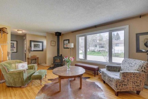 6140 Dalmarnock Crescent Nw, Calgary, AB 