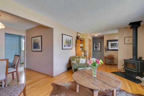 6140 Dalmarnock Crescent Nw, Calgary, AB 