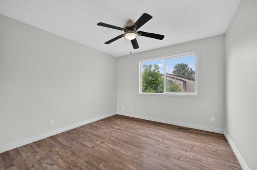 72-3029 Rundleson Road Ne, Calgary, AB - Indoor Photo Showing Other Room