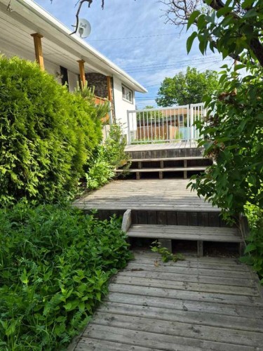 48 Northmount Drive Nw, Calgary, AB 