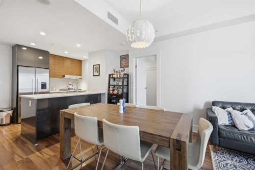 419-46 9 Street Ne, Calgary, AB - Indoor Photo Showing Dining Room