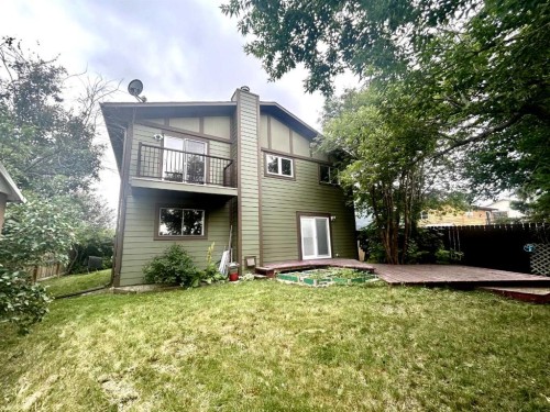 55 Bermuda Close Nw, Calgary, AB - Outdoor With Balcony