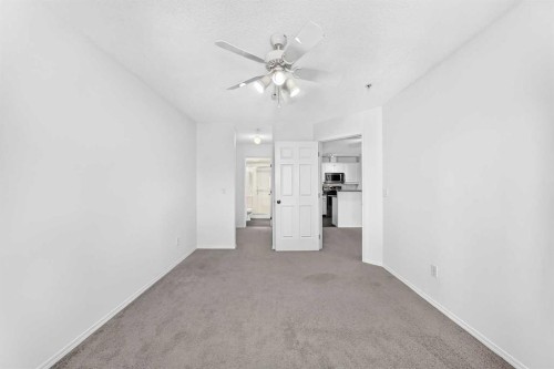 209-260 Shawville Way Se, Calgary, AB - Indoor Photo Showing Other Room