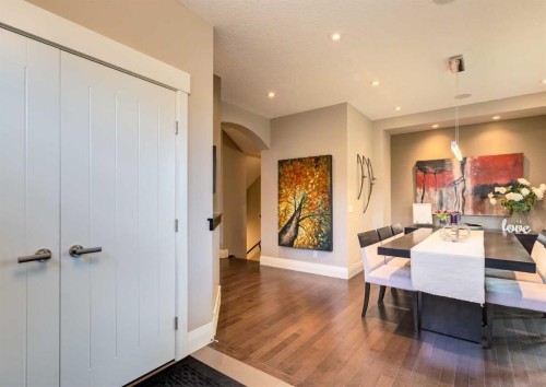 2039 45 Avenue Sw, Calgary, AB 