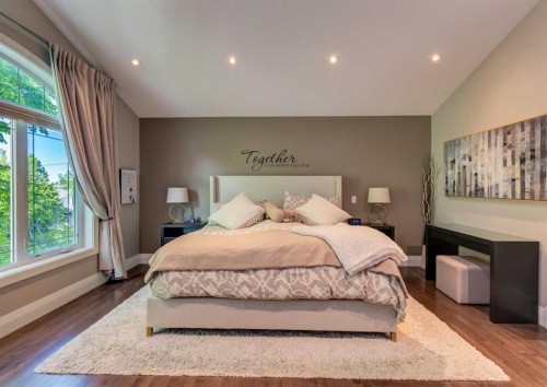 2039 45 Avenue Sw, Calgary, AB 