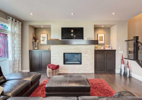 2039 45 Avenue Sw, Calgary, AB 