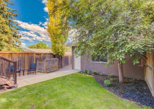 2039 45 Avenue Sw, Calgary, AB 