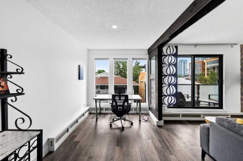10-635 Marsh Road Ne, Calgary, AB - Indoor