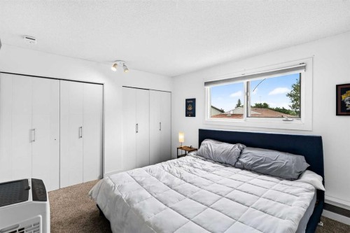 10-635 Marsh Road Ne, Calgary, AB - Indoor Photo Showing Bedroom