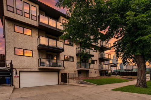 10-635 Marsh Road Ne, Calgary, AB - Outdoor With Balcony