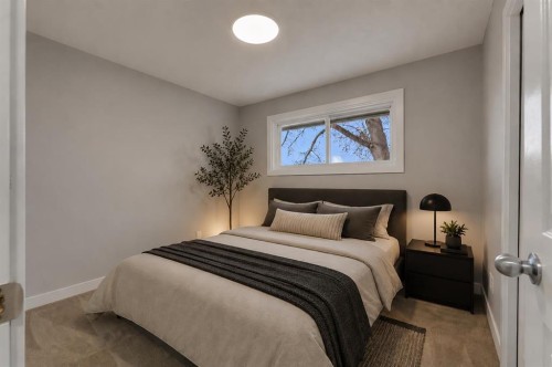 14-8112 36 Avenue Nw, Calgary, AB - Indoor Photo Showing Bedroom