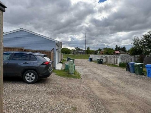 6934 Laguna Way Ne, Calgary, AB 