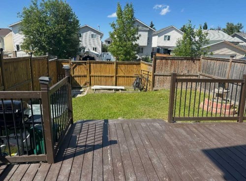 6934 Laguna Way Ne, Calgary, AB 