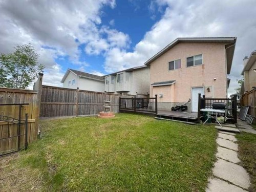 6934 Laguna Way Ne, Calgary, AB 