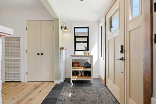 302 Frontenac Avenue Nw, Diamond Valley, AB - Indoor Photo Showing Other Room