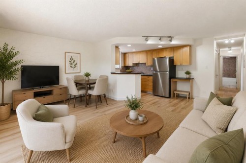 405-340 4 Avenue Ne, Calgary, AB - Indoor Photo Showing Other Room