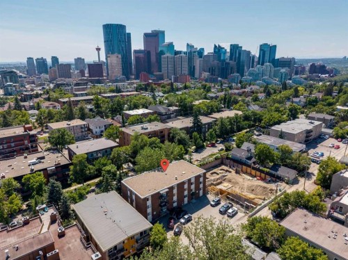 405-340 4 Avenue Ne, Calgary, AB - Outdoor With View