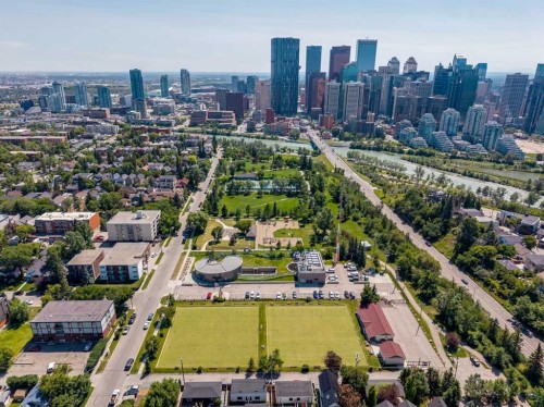 405-340 4 Avenue Ne, Calgary, AB - Outdoor With View