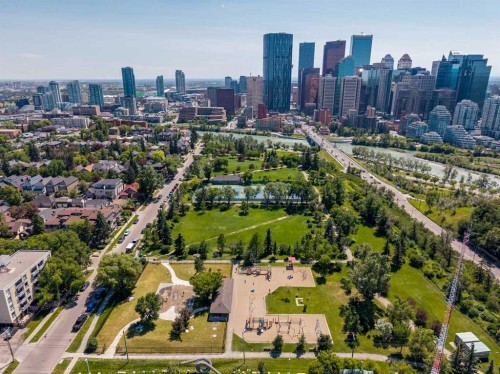 405-340 4 Avenue Ne, Calgary, AB - Outdoor With View