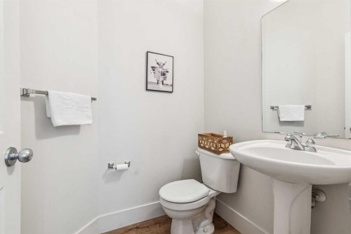 135 Tuscany Ravine Road Nw, Calgary, AB - Indoor Photo Showing Bathroom