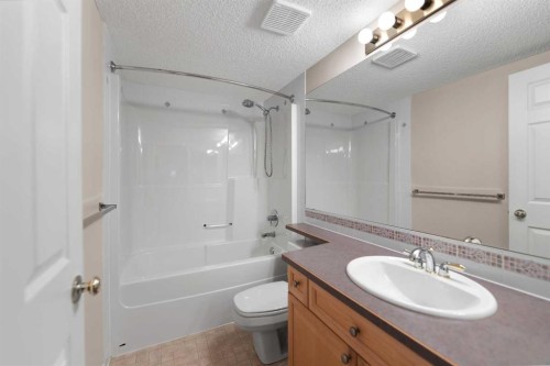 109 Cranwell Place Se, Calgary, AB - Indoor Photo Showing Bathroom