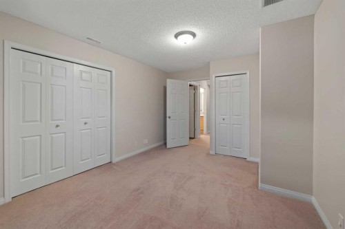 109 Cranwell Place Se, Calgary, AB - Indoor