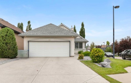 109 Cranwell Place Se, Calgary, AB - Outdoor