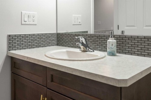 192 Carrington Crescent Nw, Calgary, AB - Indoor Photo Showing Bathroom