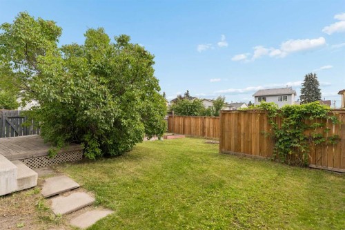 152 Erin Dale Crescent Se, Calgary, AB - Outdoor