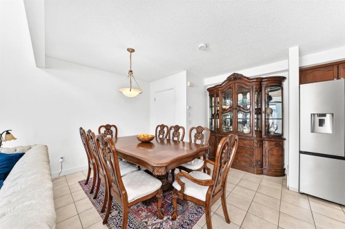 619 Country Village Cape Ne, Calgary, AB - Indoor Photo Showing Dining Room