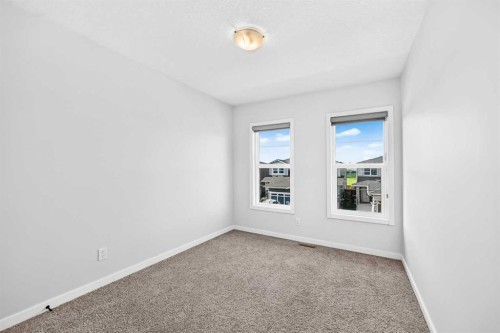 113 Midtown Close Sw, Airdrie, AB - Indoor Photo Showing Other Room