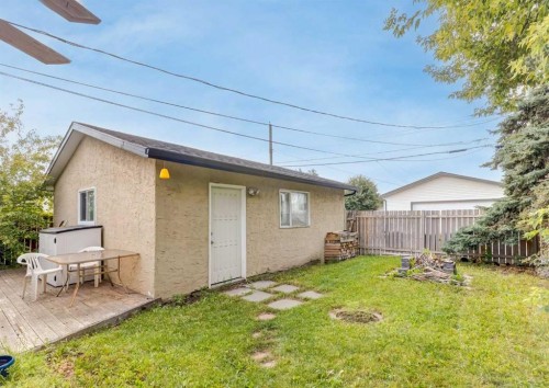 7 Lake Sylvan Close Se, Calgary, AB - Outdoor